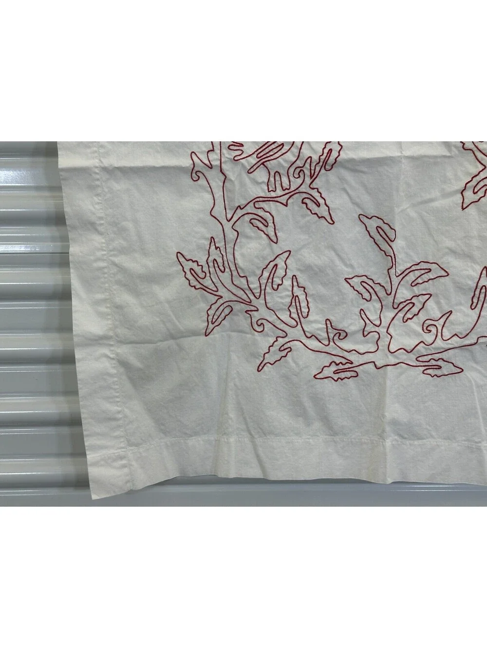Vintage redwork Card Table Tablecloth Bird Decorative Wall Hanging Embroidered